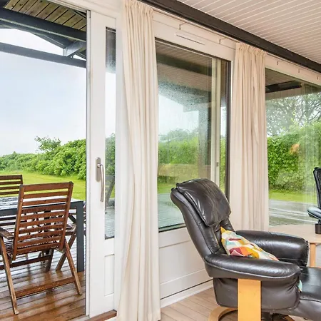 Сasa de vacaciones 6 Person In Bjert *